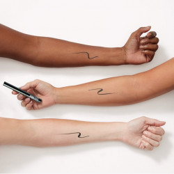 Maybelline Tattoo Studio Liquid Ink Liner Black